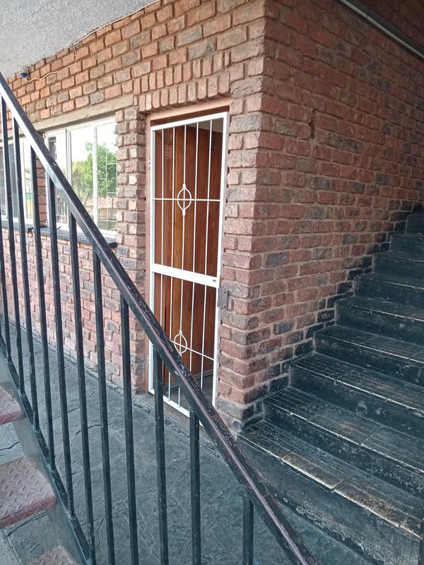 To Let 1 Bedroom Property for Rent in Pretoria West Gauteng