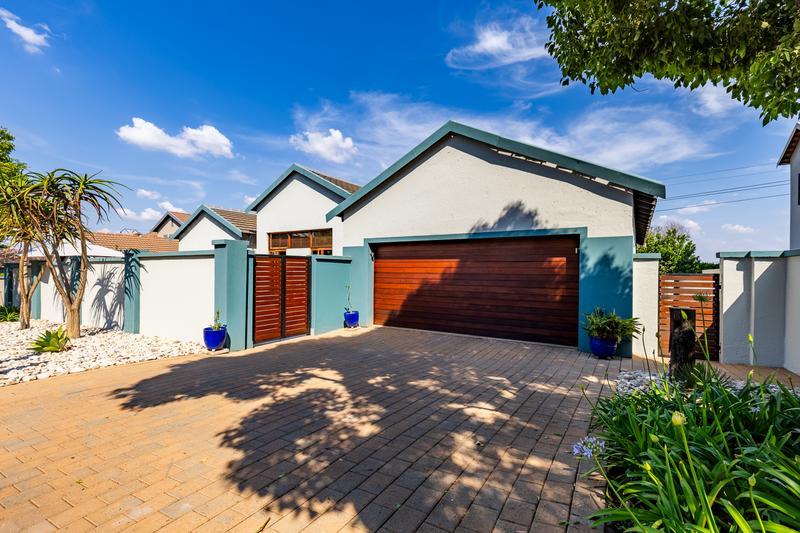 3 Bedroom Property for Sale in Midlands Estate Gauteng