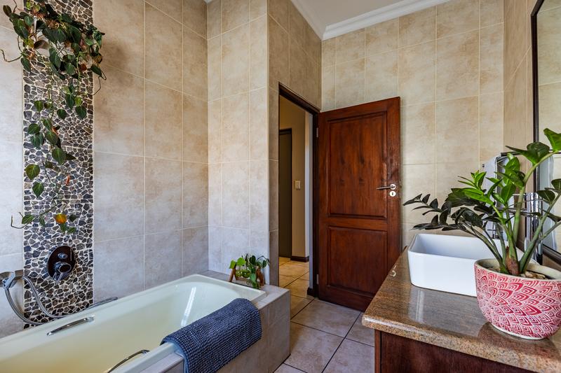 3 Bedroom Property for Sale in Midlands Estate Gauteng