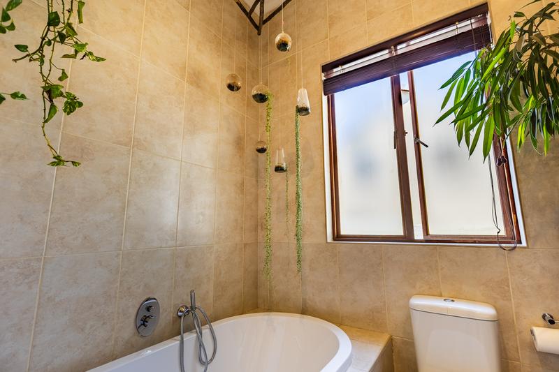 3 Bedroom Property for Sale in Midlands Estate Gauteng