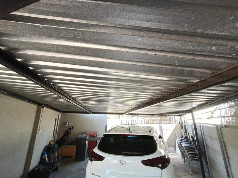 To Let 3 Bedroom Property for Rent in Strubenvale Gauteng