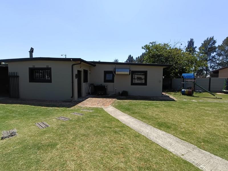 To Let 3 Bedroom Property for Rent in Strubenvale Gauteng
