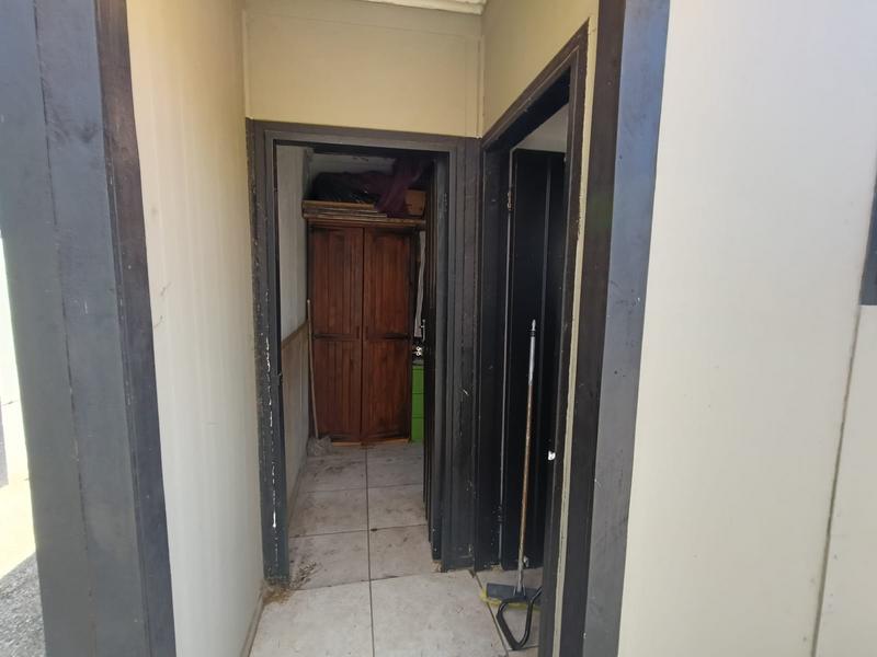 To Let 3 Bedroom Property for Rent in Strubenvale Gauteng