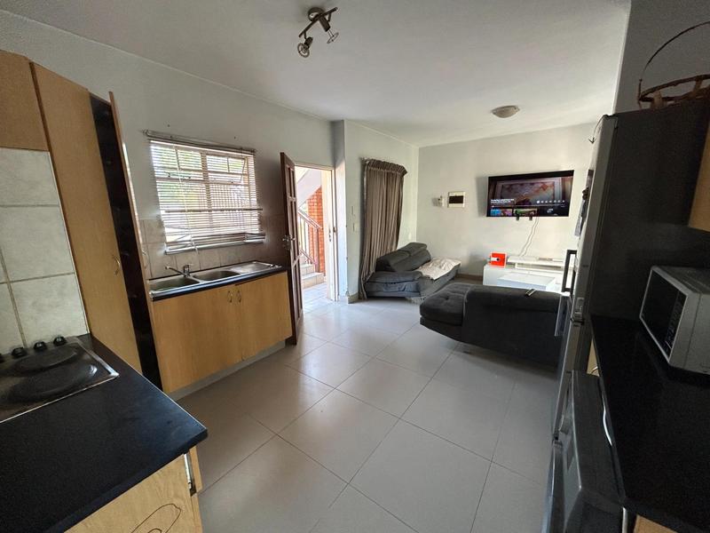 To Let 2 Bedroom Property for Rent in Summerfields Estate Gauteng