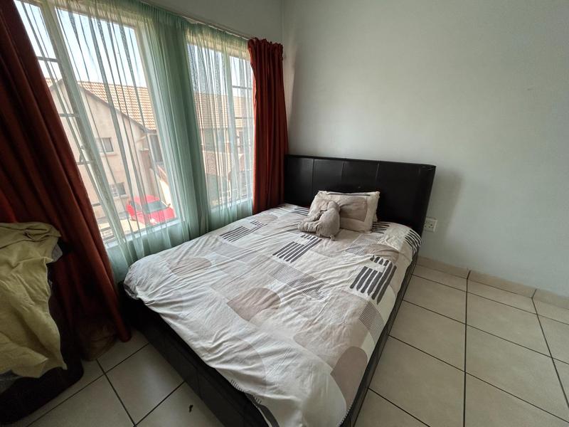 To Let 2 Bedroom Property for Rent in Summerfields Estate Gauteng