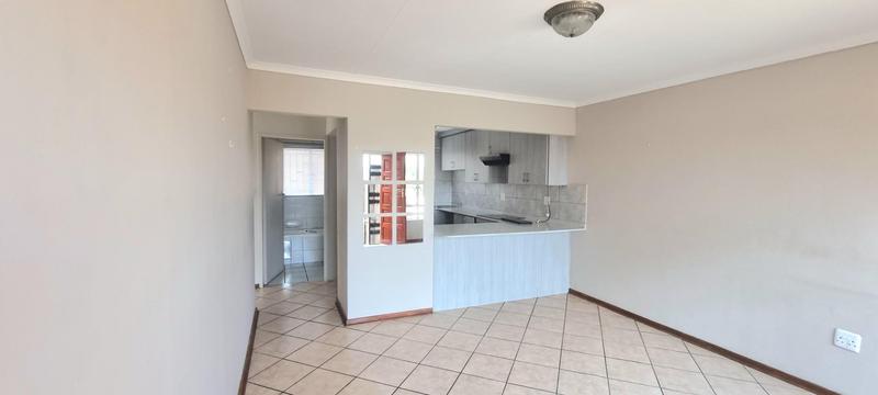 2 Bedroom Property for Sale in Eldoraigne Gauteng