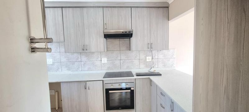 2 Bedroom Property for Sale in Eldoraigne Gauteng