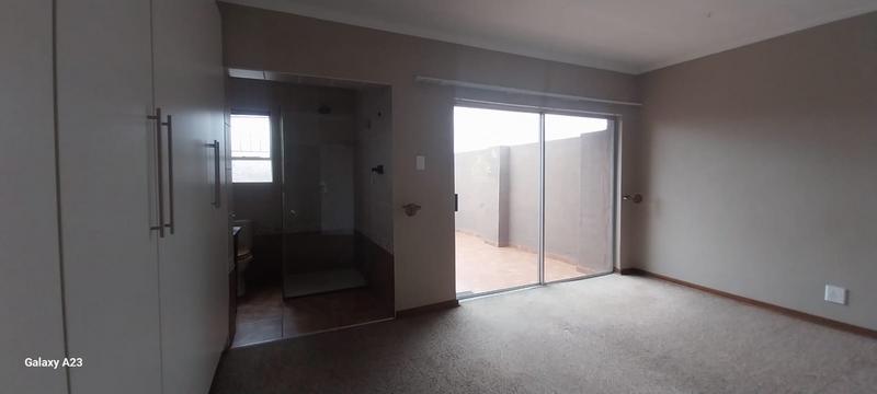 2 Bedroom Property for Sale in Vanderbijlpark SE 4 Gauteng