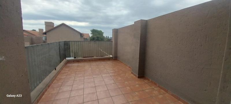 2 Bedroom Property for Sale in Vanderbijlpark SE 4 Gauteng