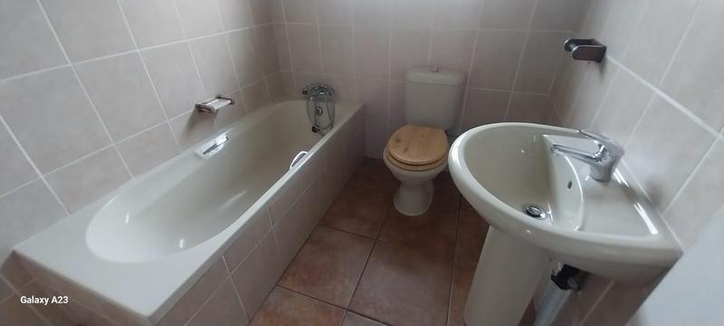 2 Bedroom Property for Sale in Vanderbijlpark SE 4 Gauteng