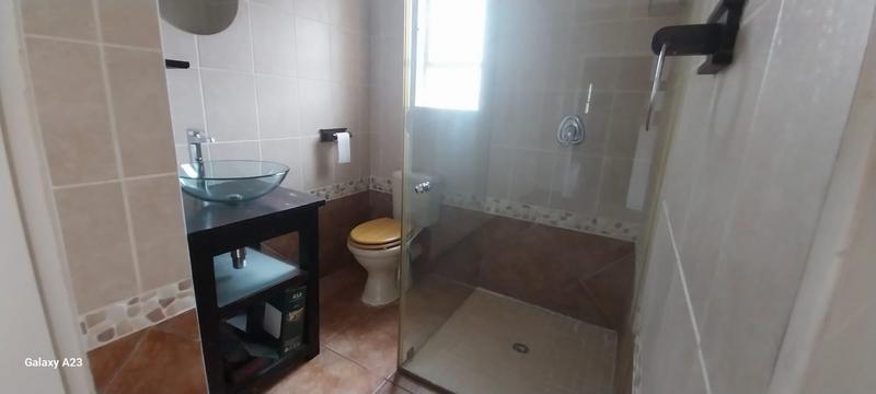2 Bedroom Property for Sale in Vanderbijlpark SE 4 Gauteng