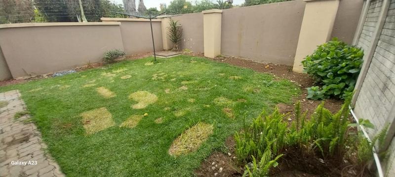 2 Bedroom Property for Sale in Vanderbijlpark SE 4 Gauteng