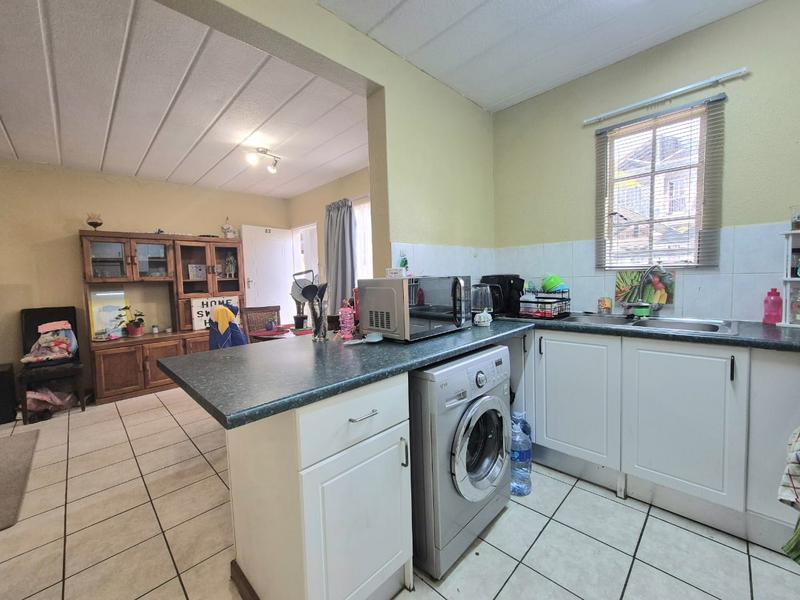 2 Bedroom Property for Sale in Rietvalleirand Gauteng