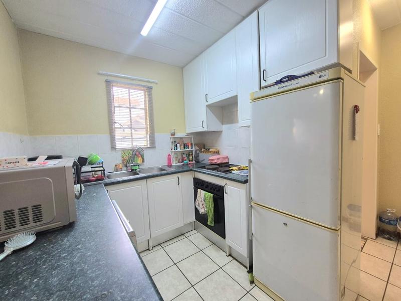 2 Bedroom Property for Sale in Rietvalleirand Gauteng