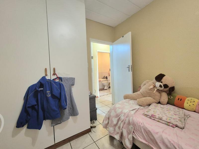 2 Bedroom Property for Sale in Rietvalleirand Gauteng