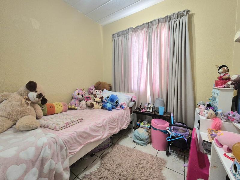 2 Bedroom Property for Sale in Rietvalleirand Gauteng