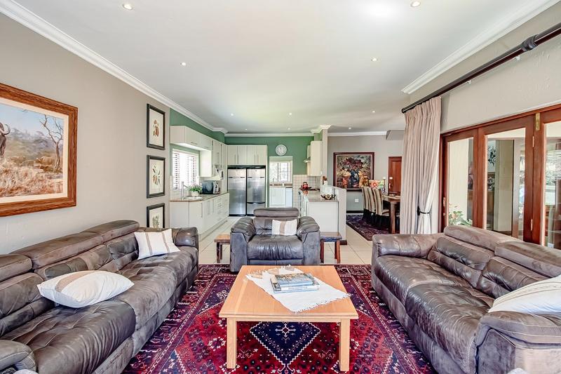 4 Bedroom Property for Sale in Leeuwfontein Gauteng
