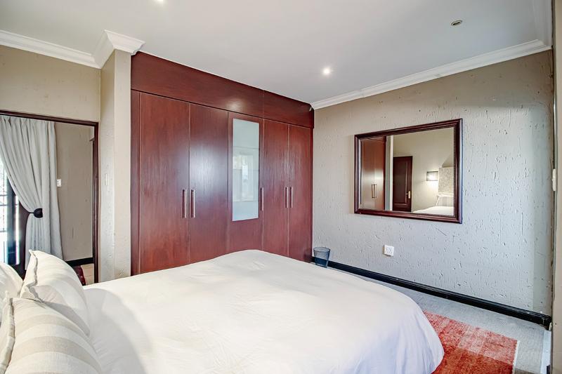 4 Bedroom Property for Sale in Leeuwfontein Gauteng