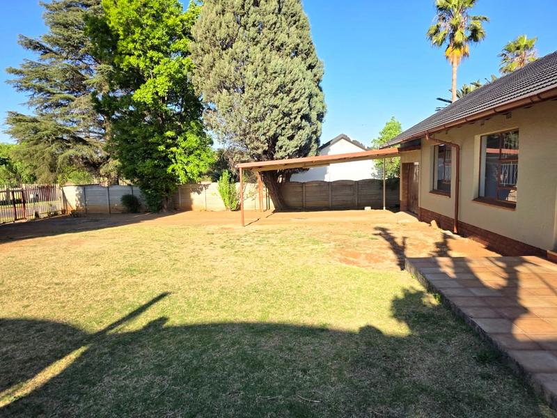 To Let 3 Bedroom Property for Rent in Kibler Park Gauteng