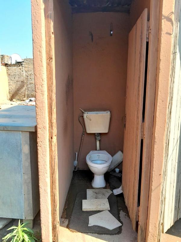 0 Bedroom Property for Sale in Jabavu Gauteng
