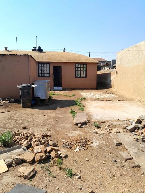 0 Bedroom Property for Sale in Jabavu Gauteng