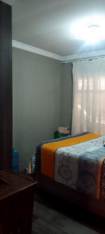 3 Bedroom Property for Sale in Protea North Gauteng
