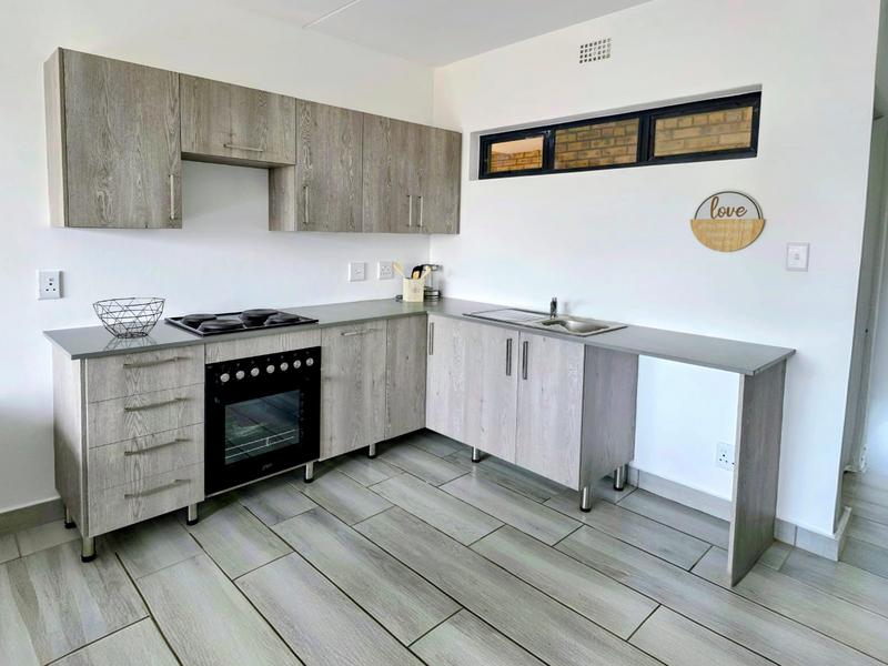 To Let 2 Bedroom Property for Rent in Albertsdal Gauteng