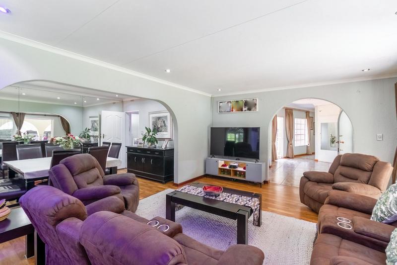 4 Bedroom Property for Sale in Bedfordview Gauteng