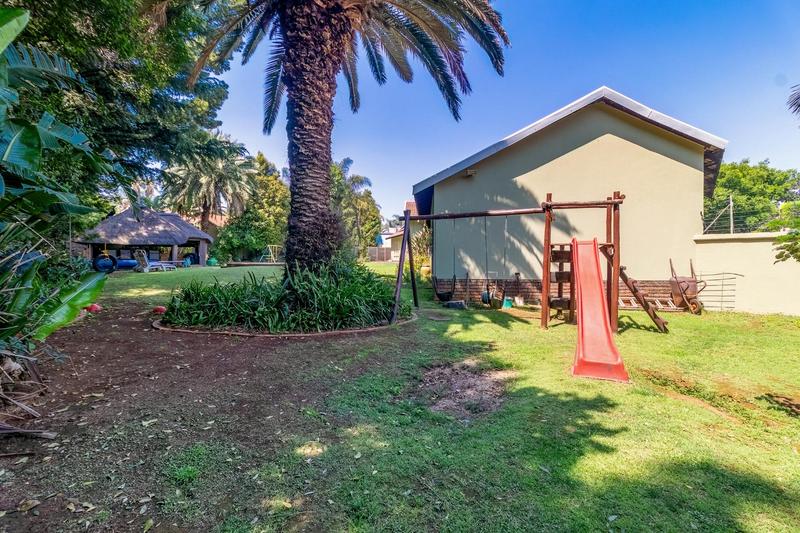 4 Bedroom Property for Sale in Bedfordview Gauteng