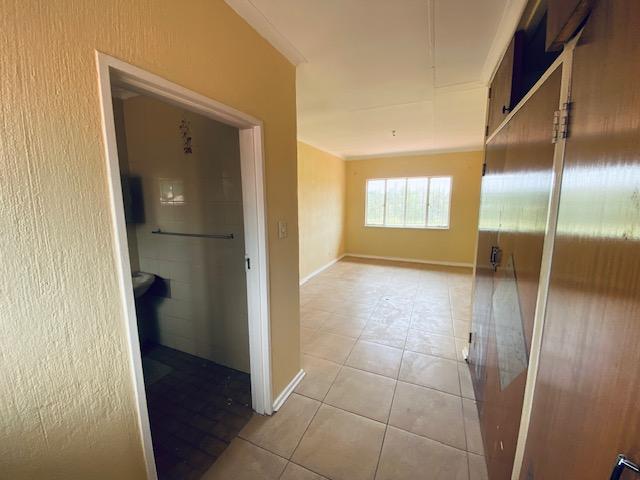 3 Bedroom Property for Sale in Clayville East Gauteng