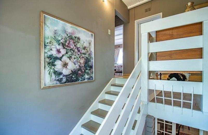 3 Bedroom Property for Sale in Glen Austin Gauteng