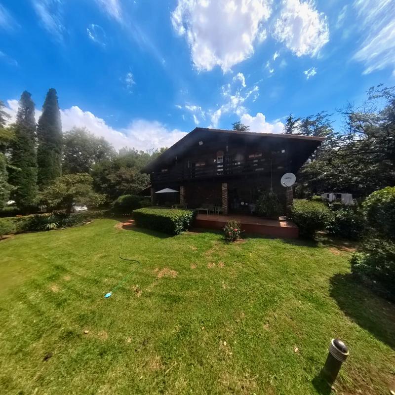 4 Bedroom Property for Sale in Glen Austin Gauteng