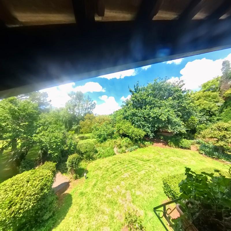 4 Bedroom Property for Sale in Glen Austin Gauteng