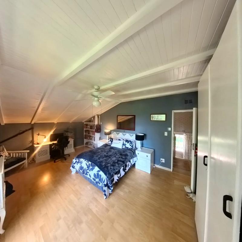 4 Bedroom Property for Sale in Glen Austin Gauteng