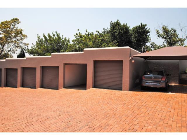 To Let 2 Bedroom Property for Rent in Rivonia Gauteng