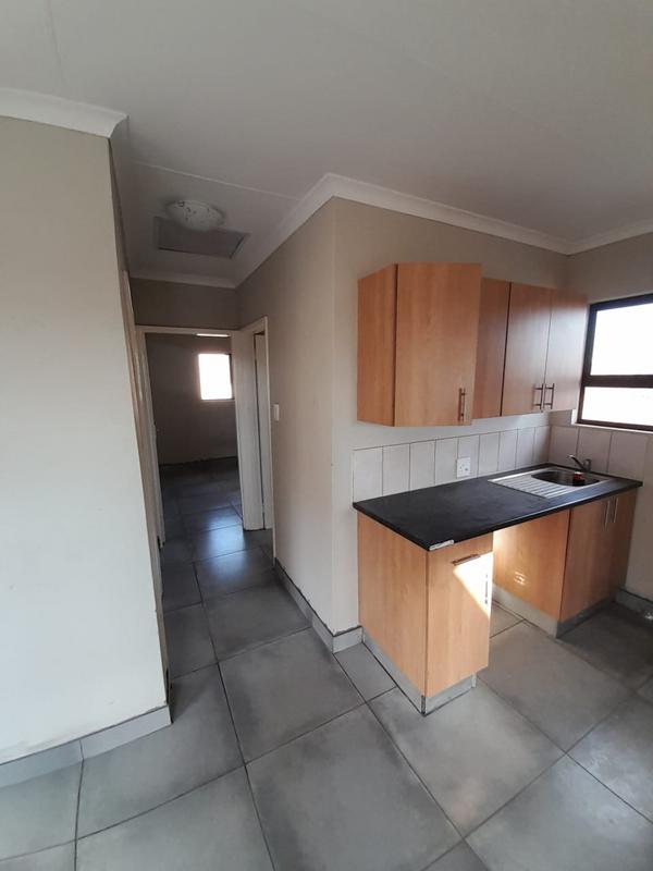 3 Bedroom Property for Sale in Dawn Park Gauteng