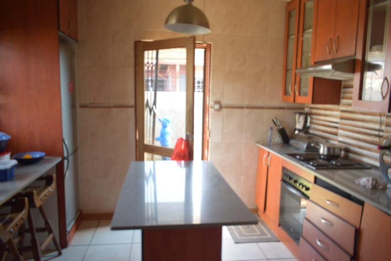 3 Bedroom Property for Sale in Dawn Park Gauteng