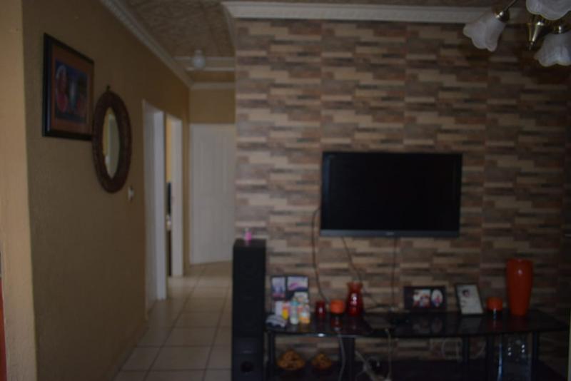 3 Bedroom Property for Sale in Dawn Park Gauteng
