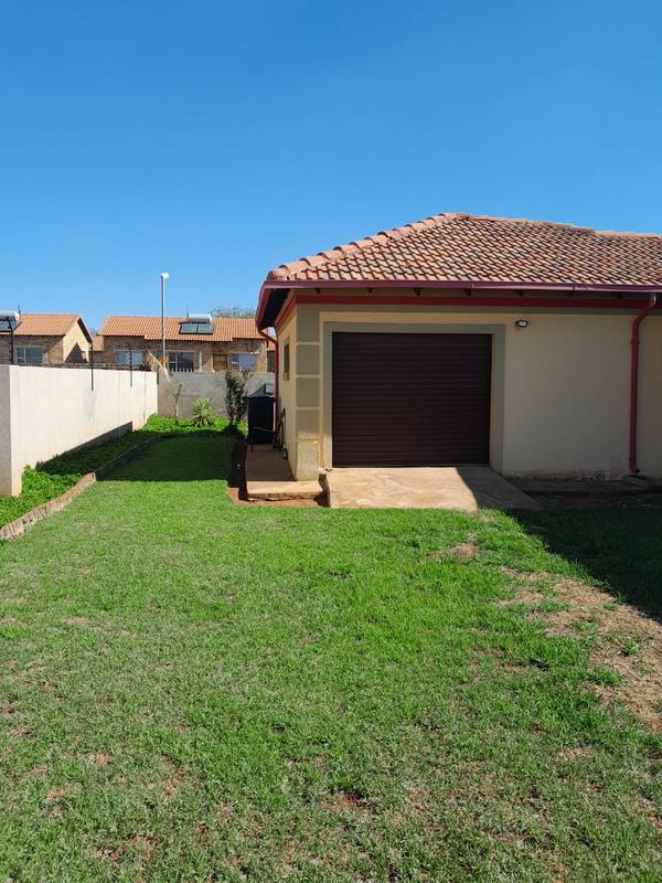 3 Bedroom Property for Sale in Dawn Park Gauteng
