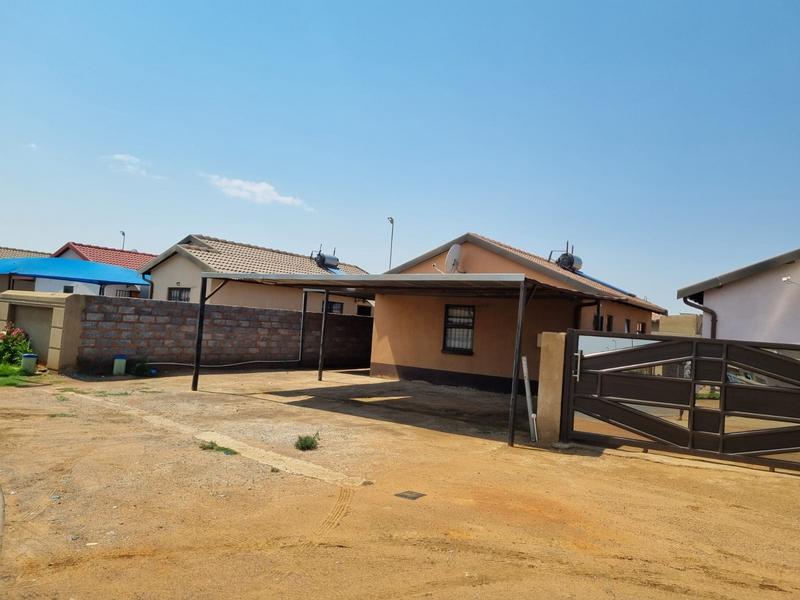 2 Bedroom Property for Sale in Windmill Park Gauteng