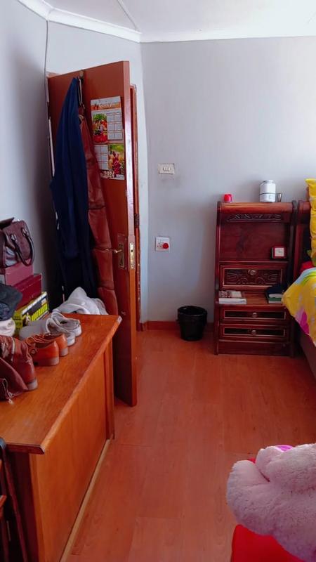 5 Bedroom Property for Sale in Buhle Park Gauteng