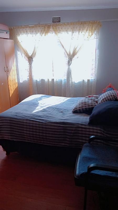 5 Bedroom Property for Sale in Buhle Park Gauteng