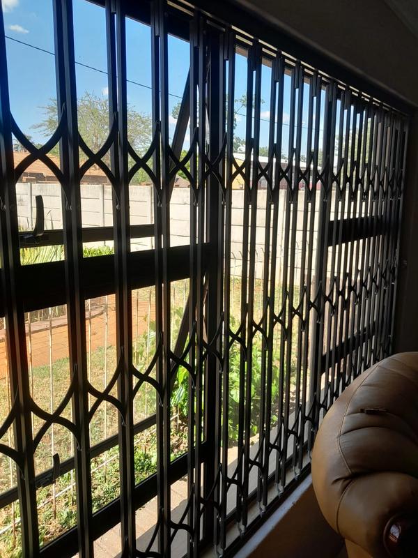 3 Bedroom Property for Sale in Dersley Gauteng