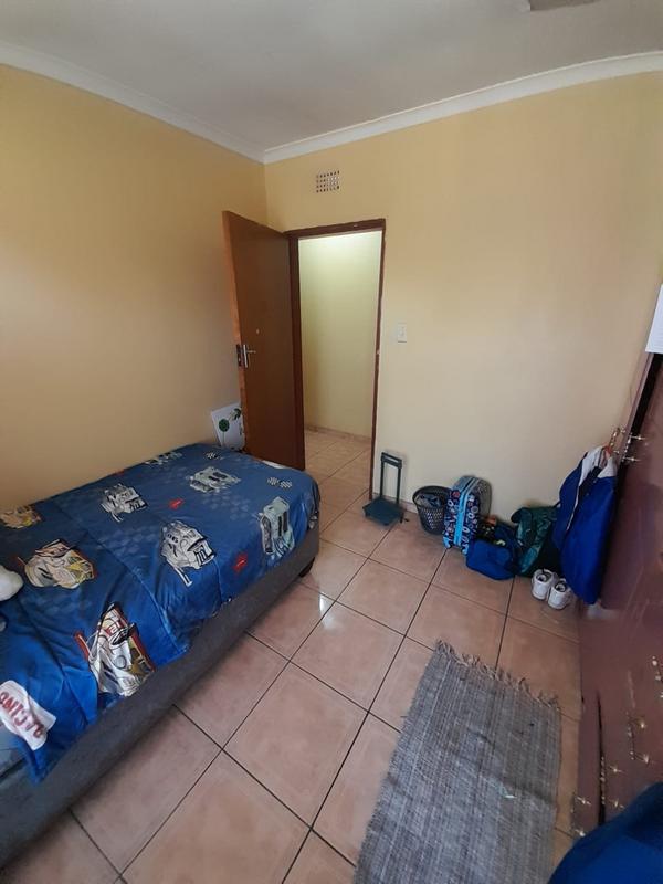 3 Bedroom Property for Sale in Dersley Gauteng