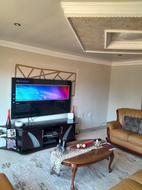 3 Bedroom Property for Sale in Dersley Gauteng