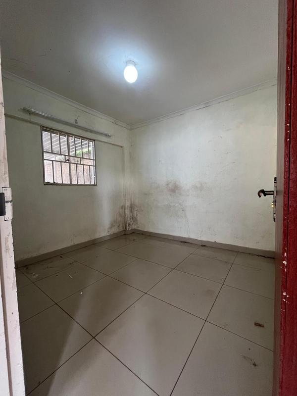 To Let 2 Bedroom Property for Rent in Lombardy East Gauteng