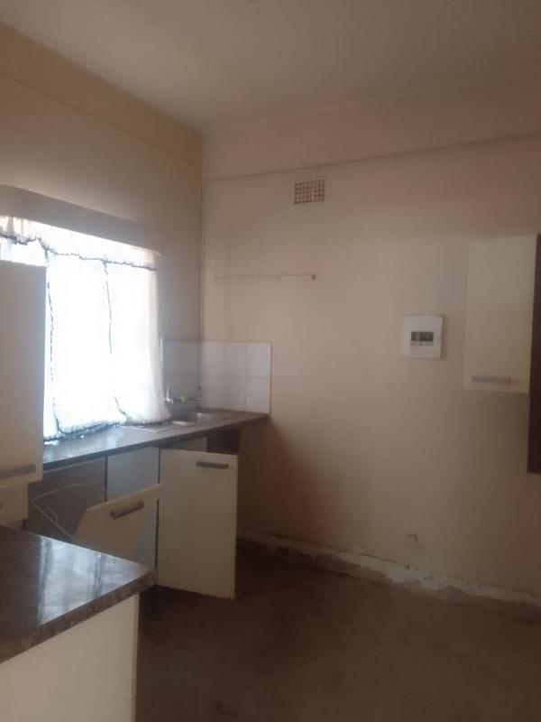 2 Bedroom Property for Sale in Florida Gauteng