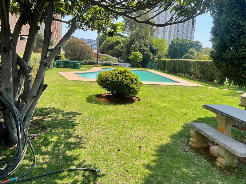 2 Bedroom Property for Sale in Bedford Gardens Gauteng