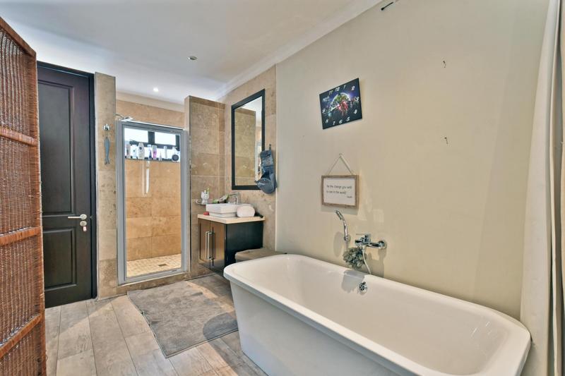 4 Bedroom Property for Sale in Bryanston Gauteng