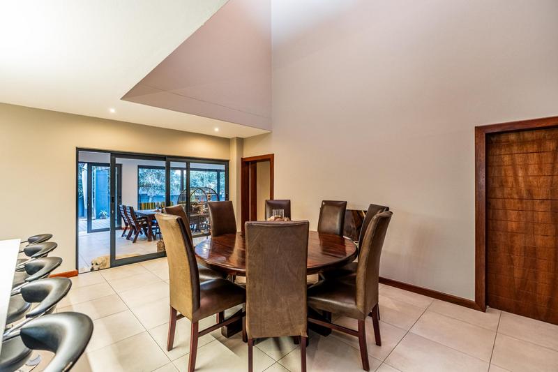 5 Bedroom Property for Sale in Midstream Ridge Gauteng